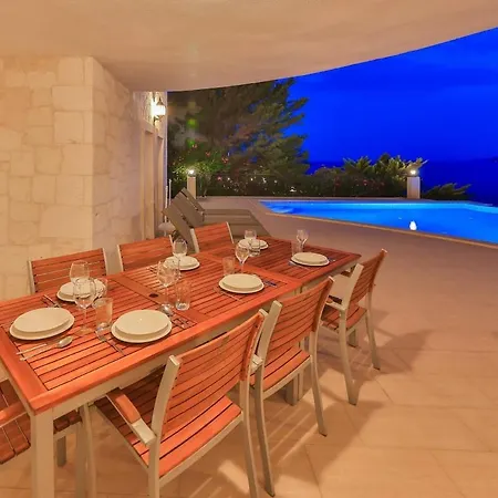 June With Spectacular Views, 50 Mt To The Sea * Kaş