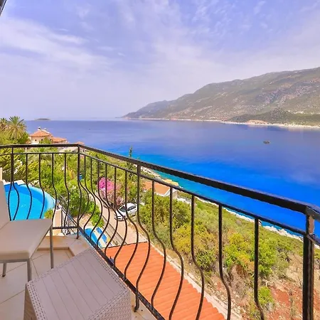 Villa June With Spectacular Views, 50 Mt To The Sea