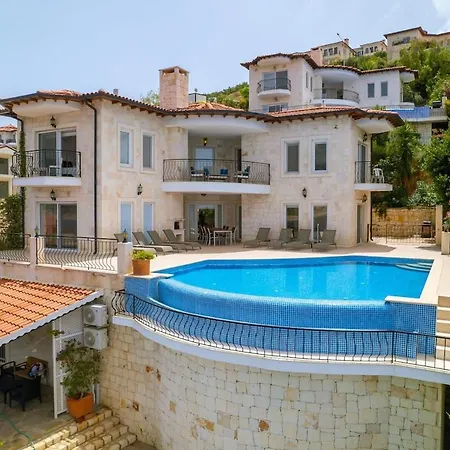 Villa June With Spectacular Views, 50 Mt To The Sea *