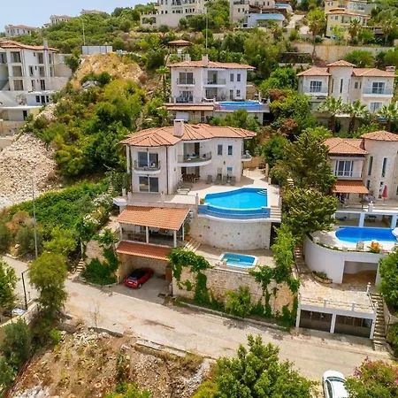 Villa June With Spectacular Views, 50 Mt To The Sea